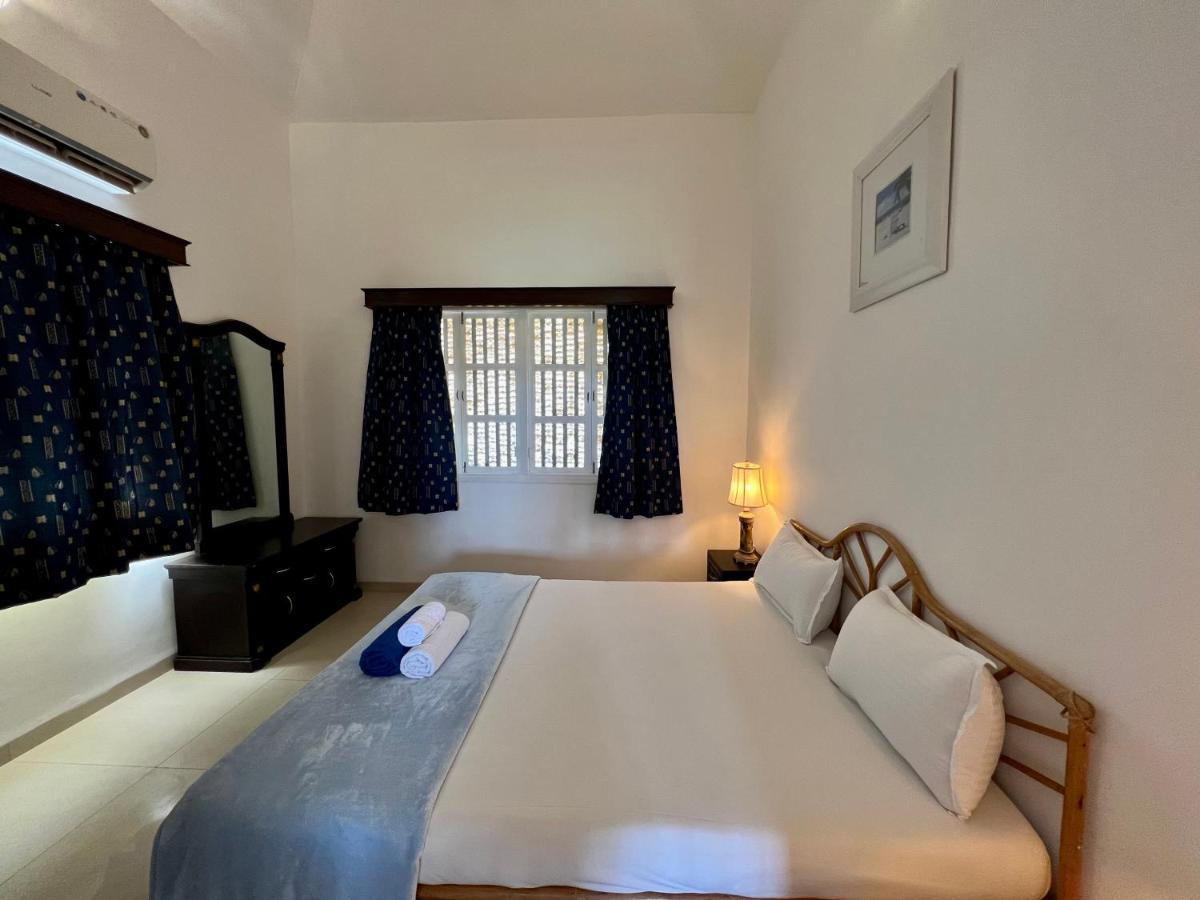 Villa Marina -By The Beach Goa Бенаулим Экстерьер фото