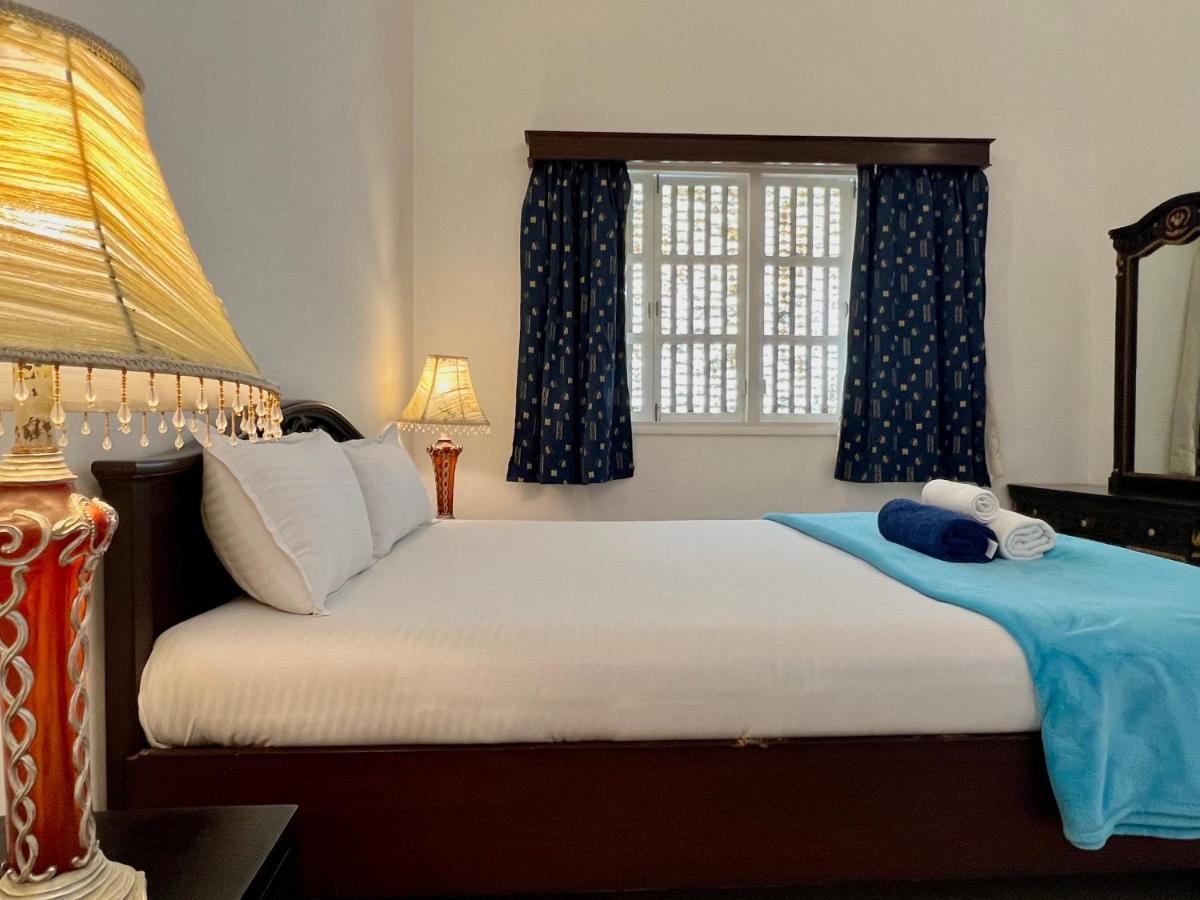 Villa Marina -By The Beach Goa Бенаулим Экстерьер фото
